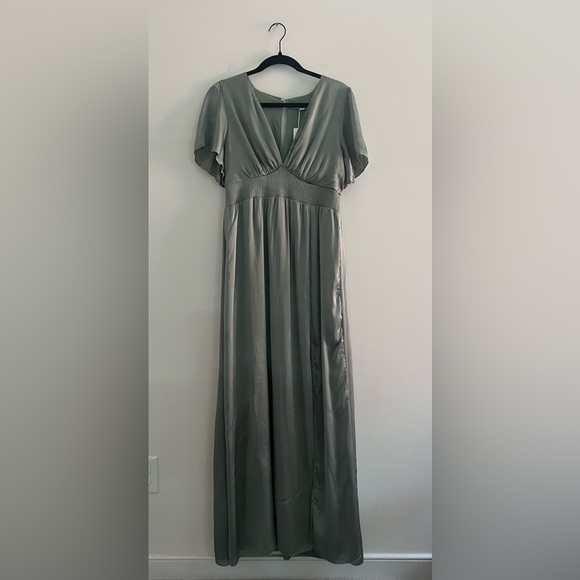 Baltic Born Dresses & Skirts - Baltic Born Prague Satin Maxi Dress Eucalyptus Size Large